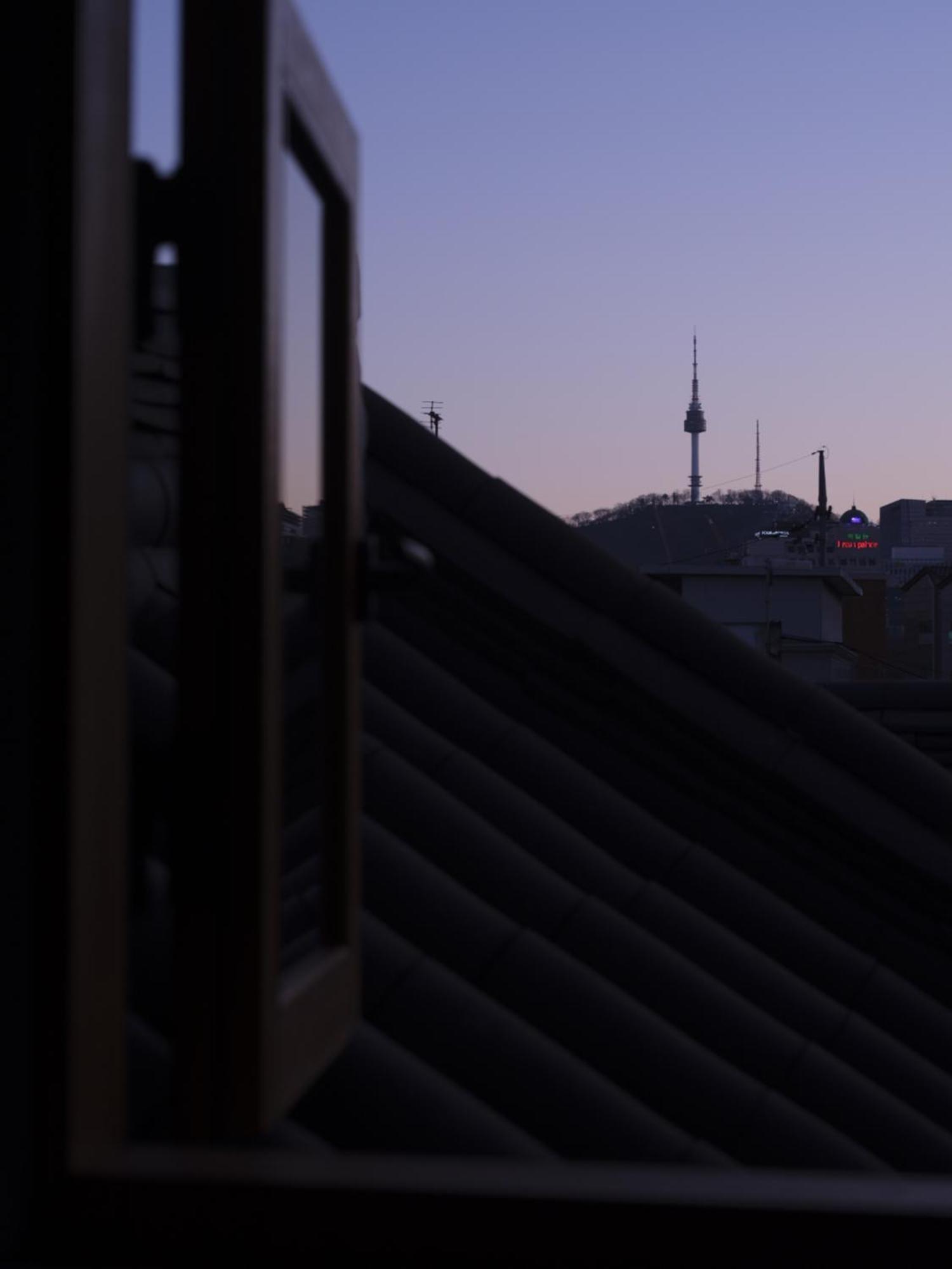 The Korean Traditional Hanok In Downtown Seoul For Convenient Public Transportation - Seoul Ari Εξωτερικό φωτογραφία