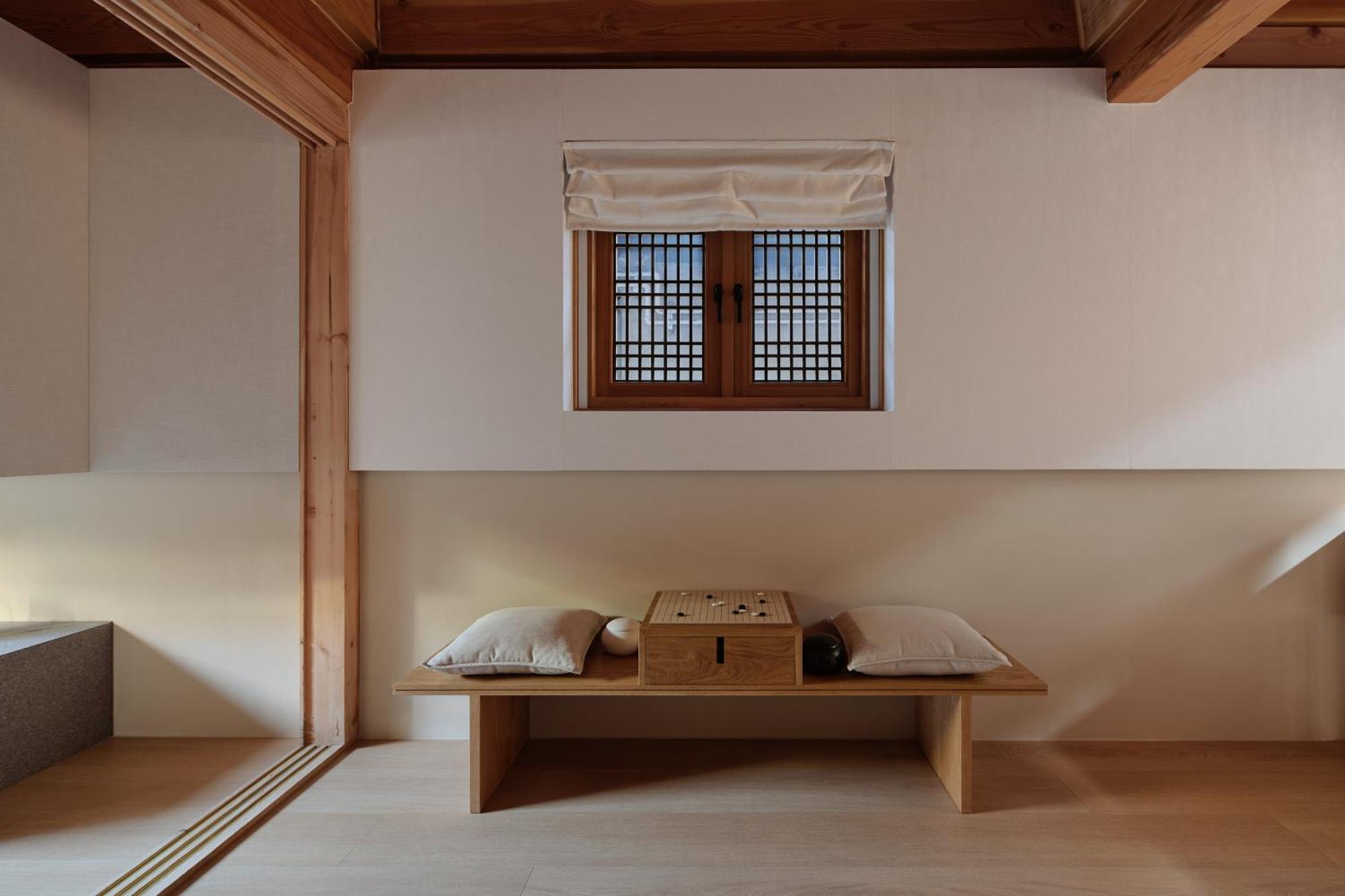 The Korean Traditional Hanok In Downtown Seoul For Convenient Public Transportation - Seoul Ari Εξωτερικό φωτογραφία