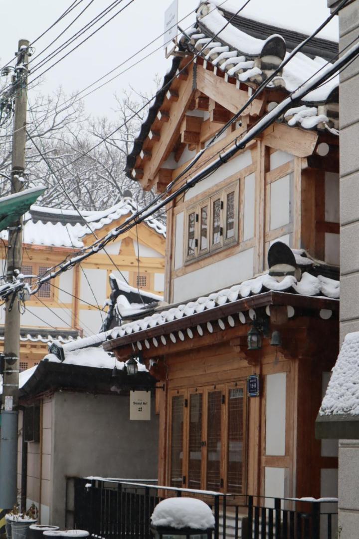 The Korean Traditional Hanok In Downtown Seoul For Convenient Public Transportation - Seoul Ari Εξωτερικό φωτογραφία