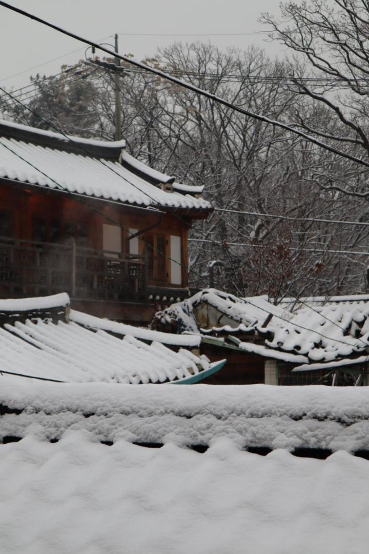 The Korean Traditional Hanok In Downtown Seoul For Convenient Public Transportation - Seoul Ari Εξωτερικό φωτογραφία